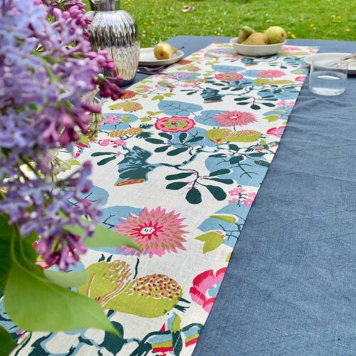 Tablerunner i Indiens Blomster